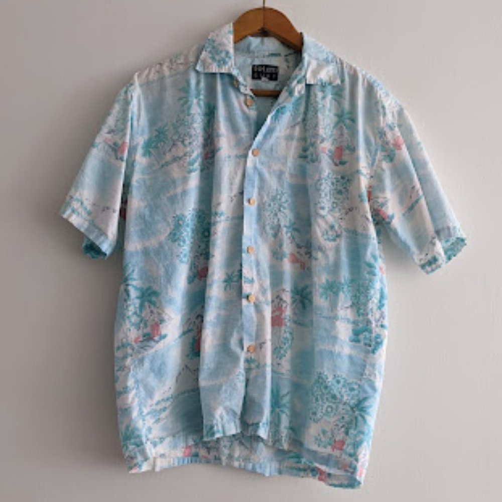 Totem Sport Vintage Hawaiian Shirt Size L